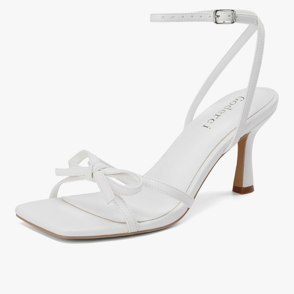 Elegant White Strappy Heels With Bow - Picture 1 of 16